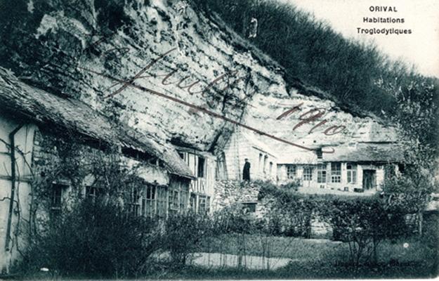 Les troglodytes